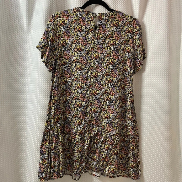 NWT LOFT Petite Floral Flounce Dress - Picture 3 of 6
